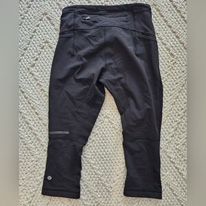 Lululemon - Small - Compression - Quarter